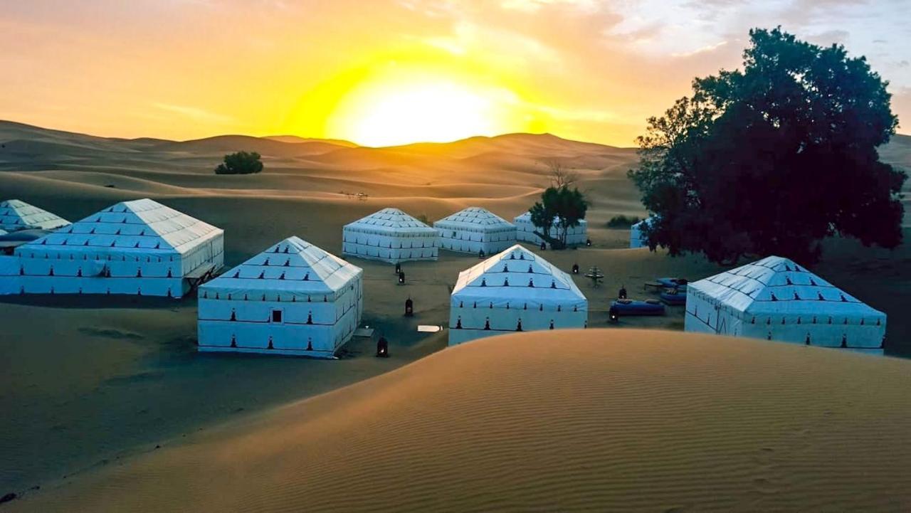 Hotel Prestigious Camp Merzouga Exterior foto